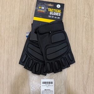 M-TAC Tactical Fingerless Gloves in Black